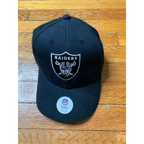 Oakland / Las Vegas Raiders NFL 47 Brand Franchise Adjustable Cap - Picture 1 of 7